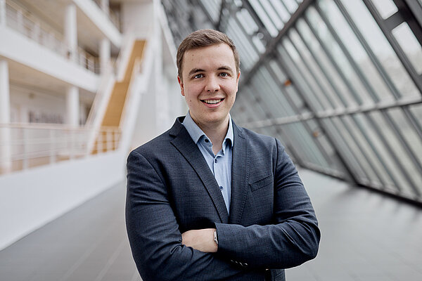 Personenfoto im Wissenschaftspark